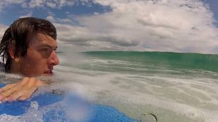 Surfers Paradise waves, 2010