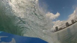 Surfers Paradise waves, 2010
